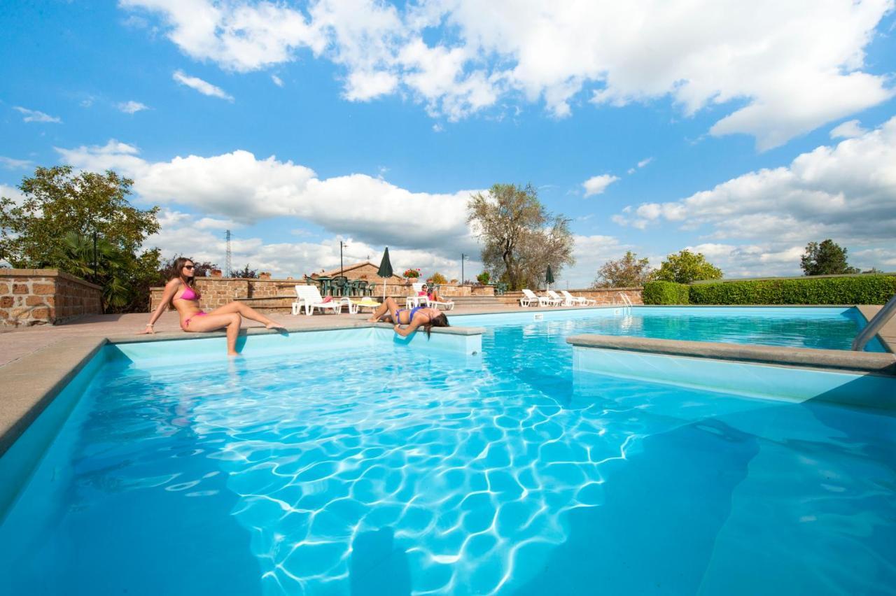 אקואפנדנטה Agriturismo Cerqueto מראה חיצוני תמונה