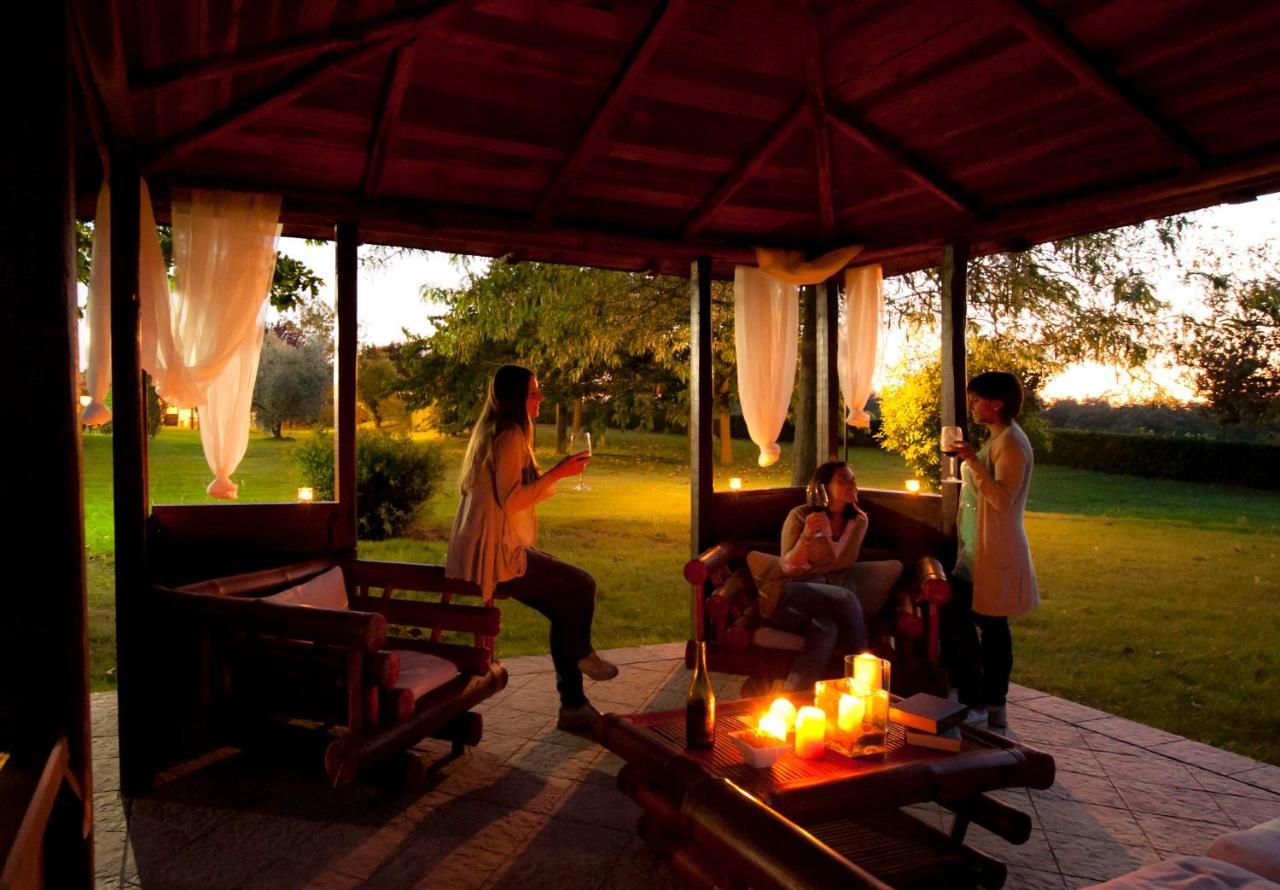 אקואפנדנטה Agriturismo Cerqueto מראה חיצוני תמונה