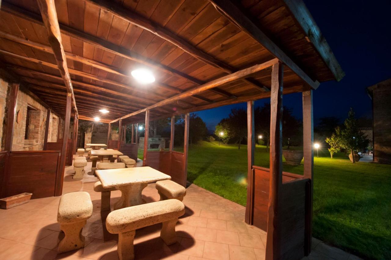 אקואפנדנטה Agriturismo Cerqueto מראה חיצוני תמונה