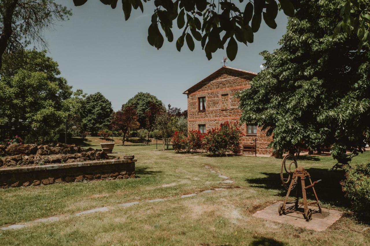 אקואפנדנטה Agriturismo Cerqueto מראה חיצוני תמונה